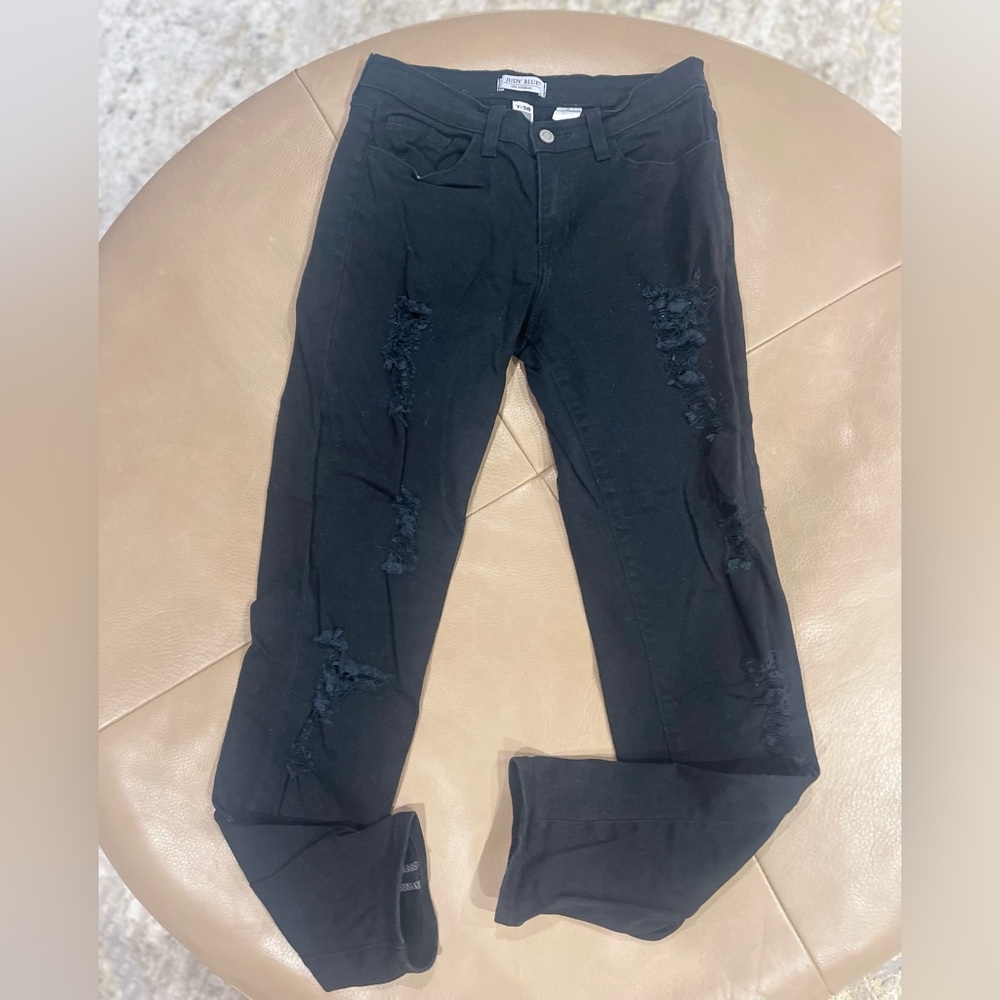 Judy Blue distressed jeans